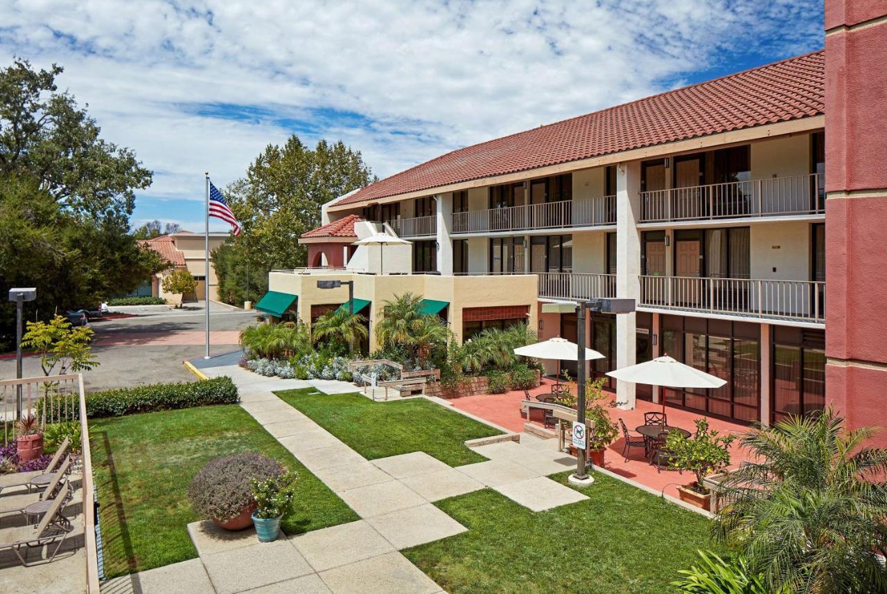 La Quinta By Wyndham Thousand Oaks-Newbury Park Екстериор снимка